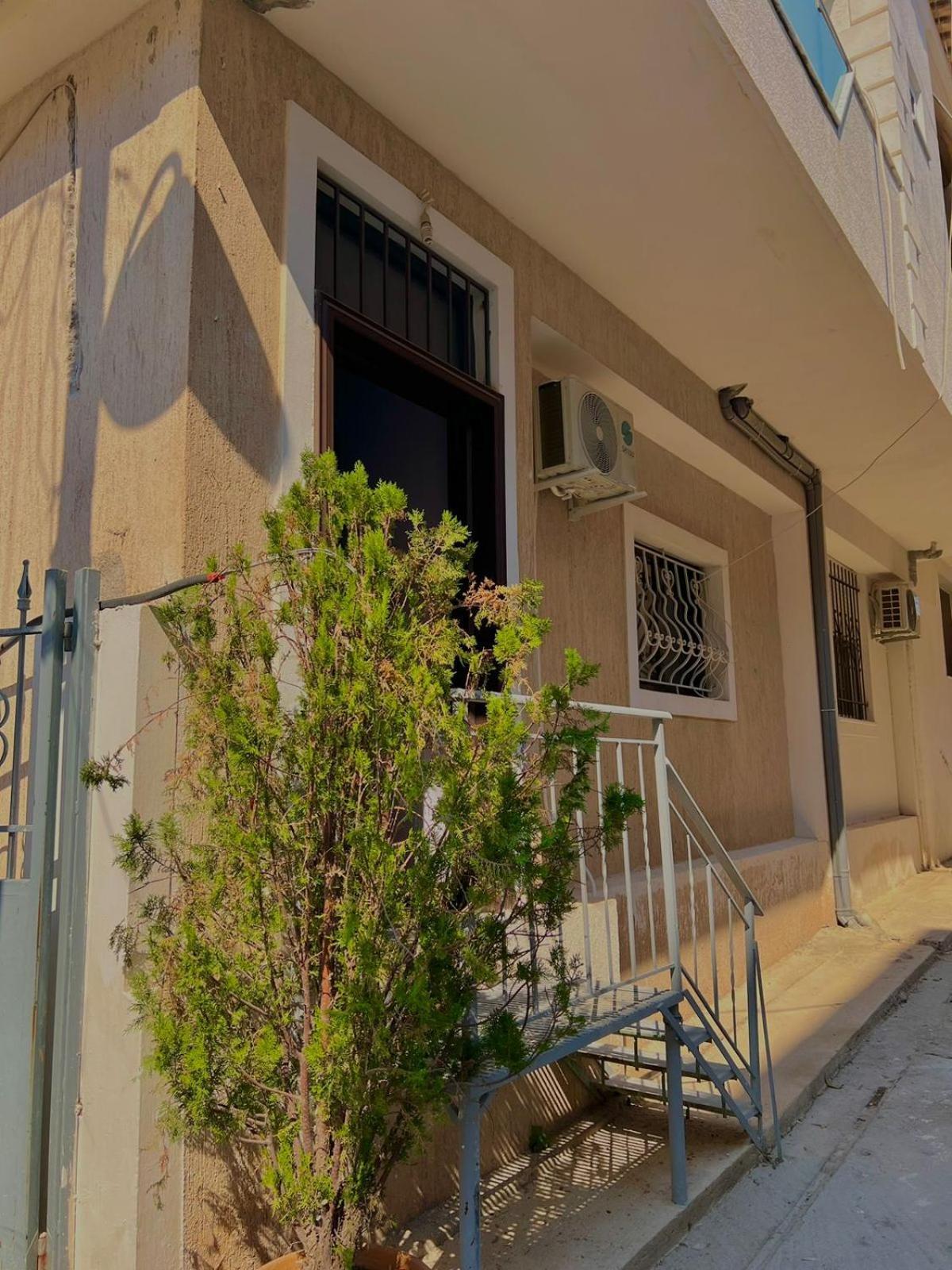 Vila Kleopatra Sarande Luaran gambar